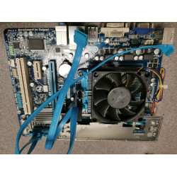 Gigabyte GA-A55M-DS2 Motherboard, IO Shield and AMD A4-3300 CPU @ 2.5gHz