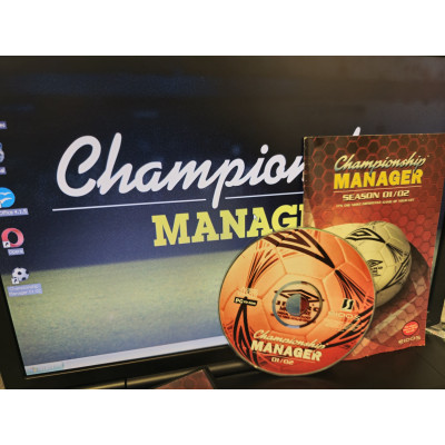 Dell V-Series 15" (Retro XP Gaming) Laptop - Championship Manager 01/02 Edition
