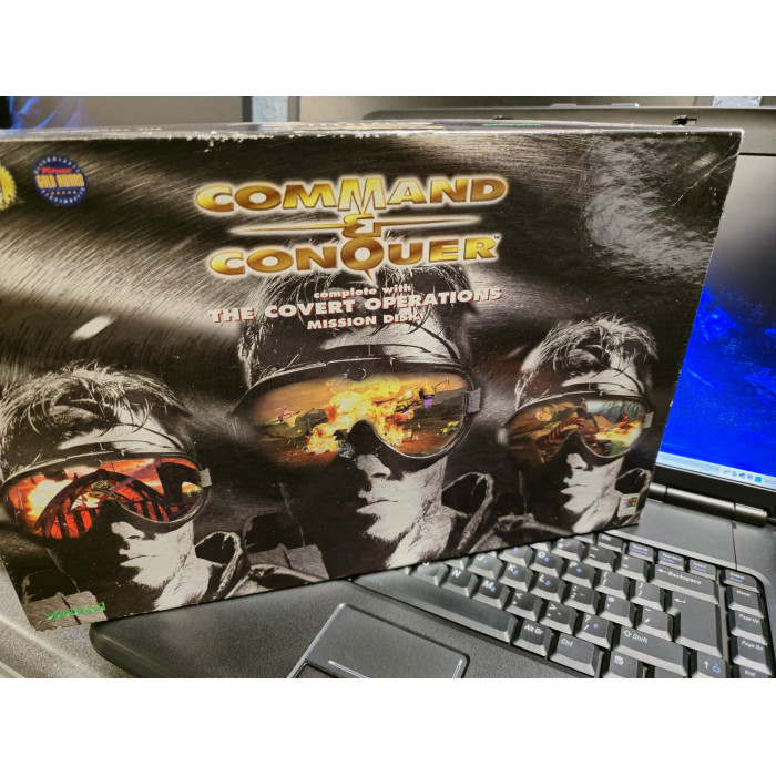 Dell V-Series 15" (Retro XP Gaming) Laptop - Command & Conquer Big Box Edition